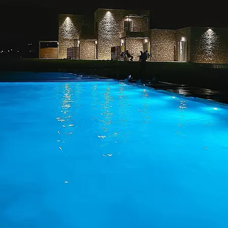 Daire Stone Bay In Messinia Kalamaki Area Chranoi