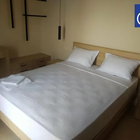 Apartamento Stone Bay In Messinia Kalamaki Area *