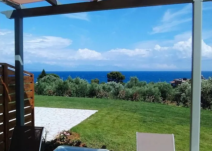 Apartamento Stone Bay In Messinia Kalamaki Area